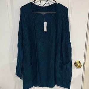 NWT American Eagle Knit Cardigan